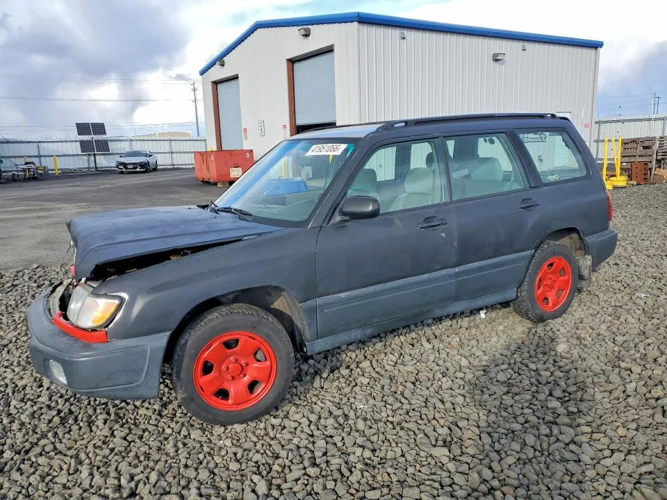 1999 Subaru Forester