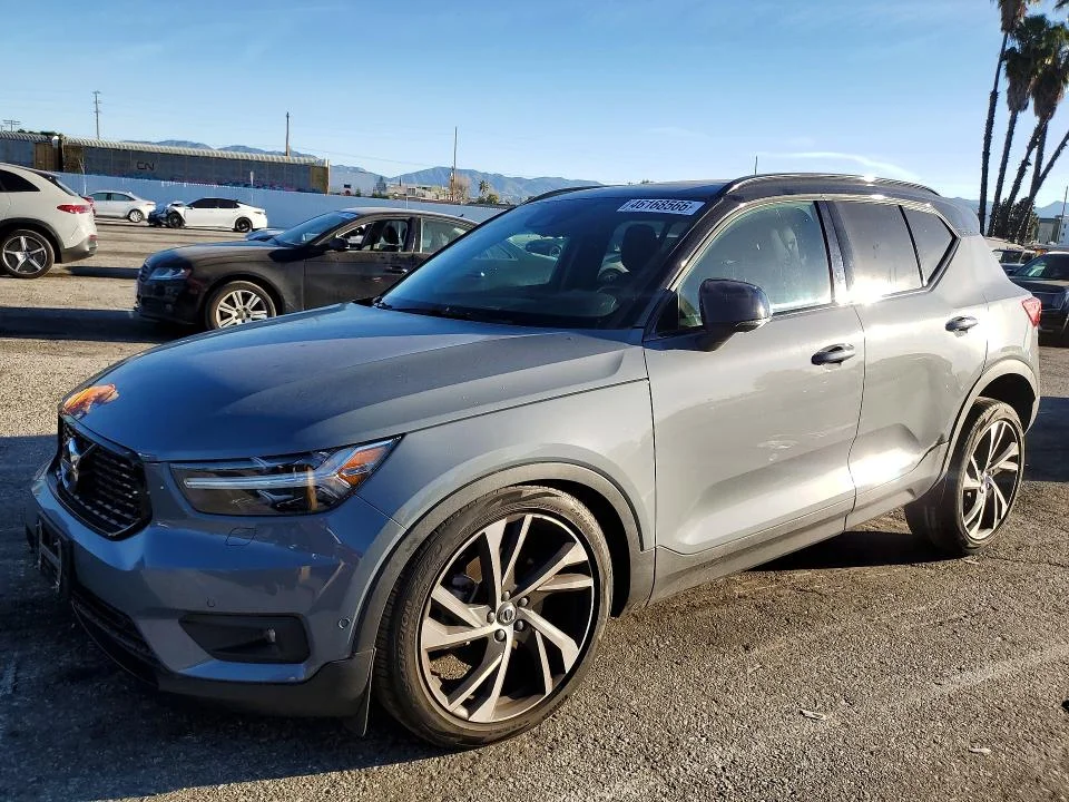 2020 Volvo Xc40