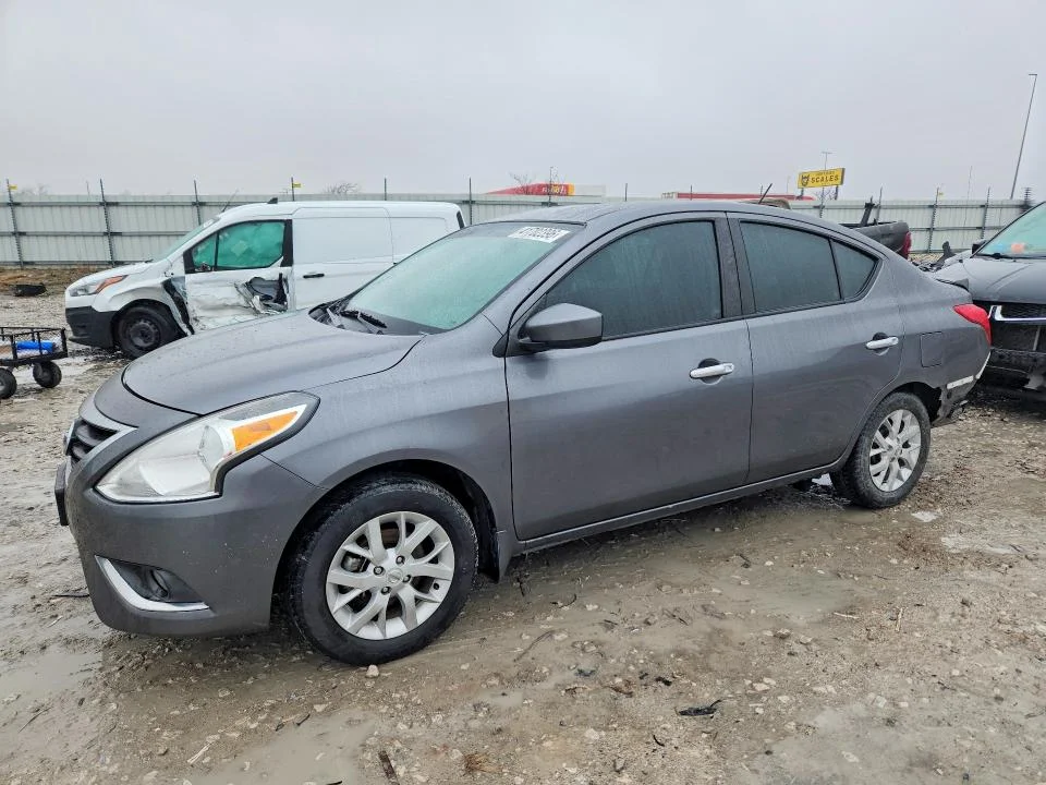 2017 Nissan Versa