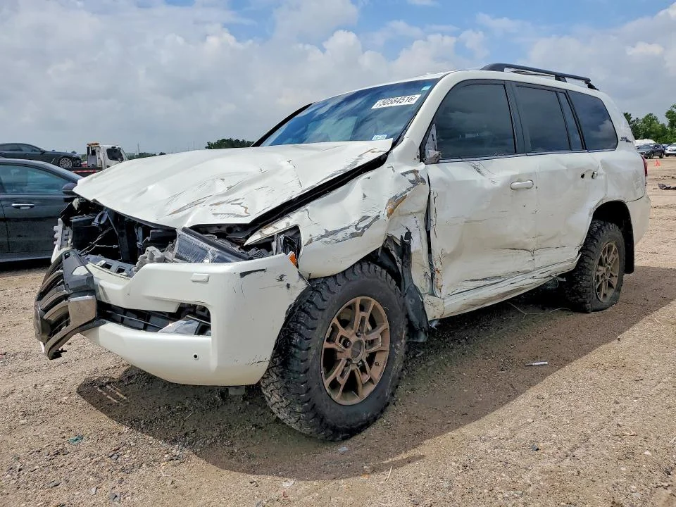 2020 Toyota Land Cruiser