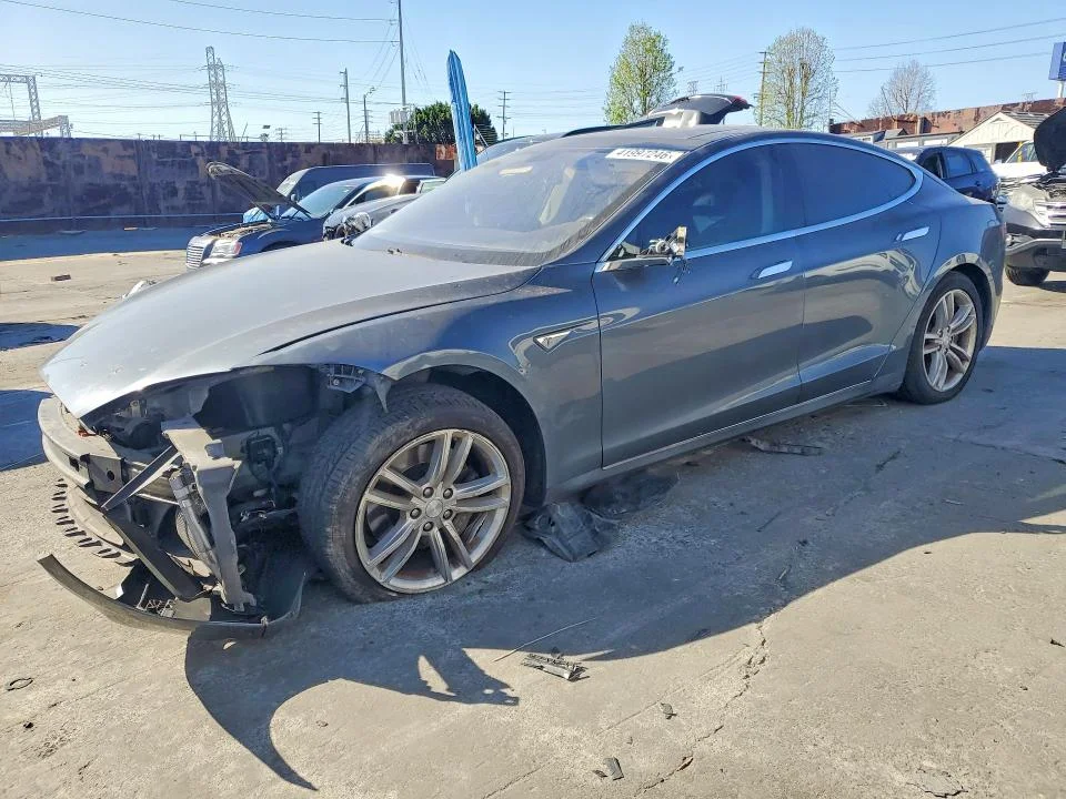 2013 Tesla Model S