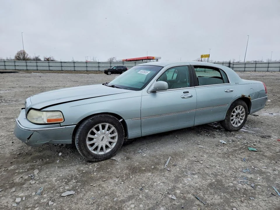 2007 Lincoln Town Car