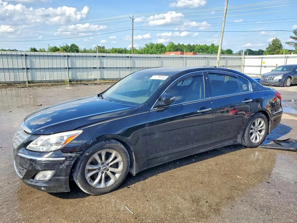 2013 Hyundai Genesis