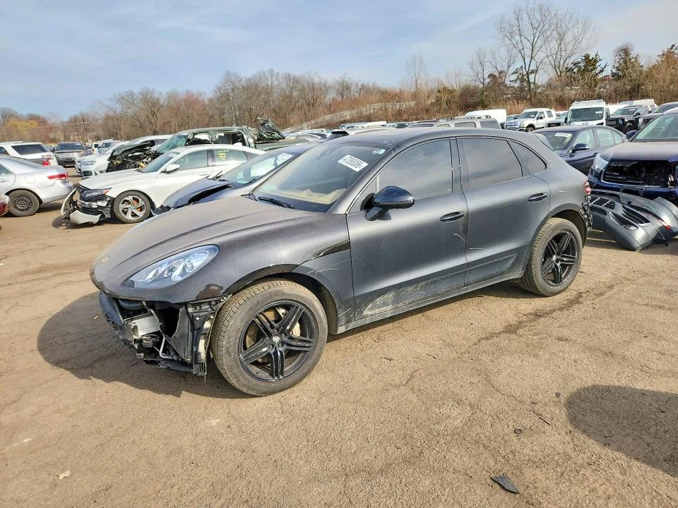 2015 Porsche Macan