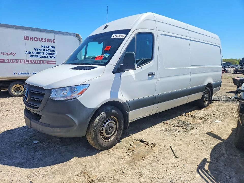 2022 Mercedes Benz Sprinter
