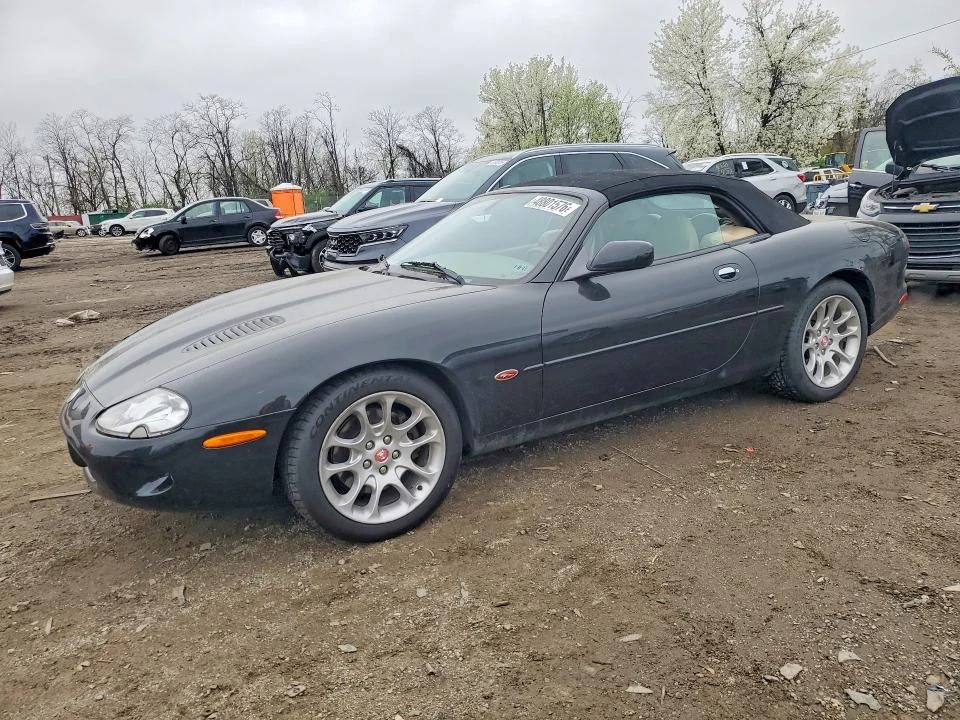 2000 Jaguar Xkr