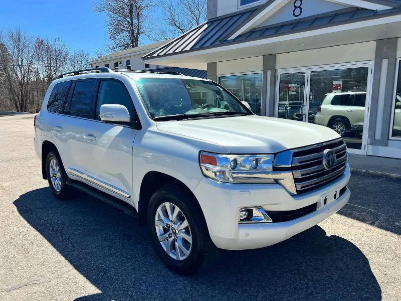 2016 Toyota Land Cruiser