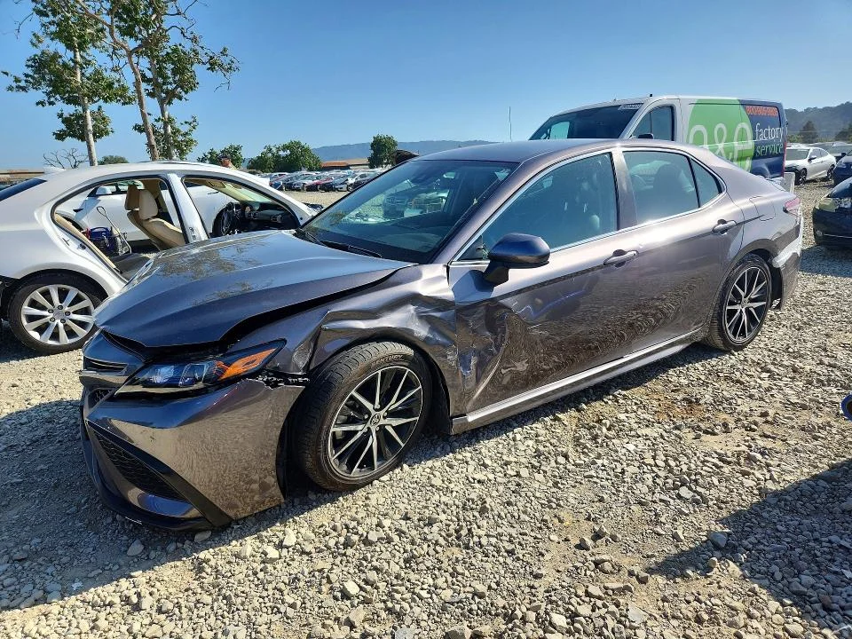 2021 Toyota Camry