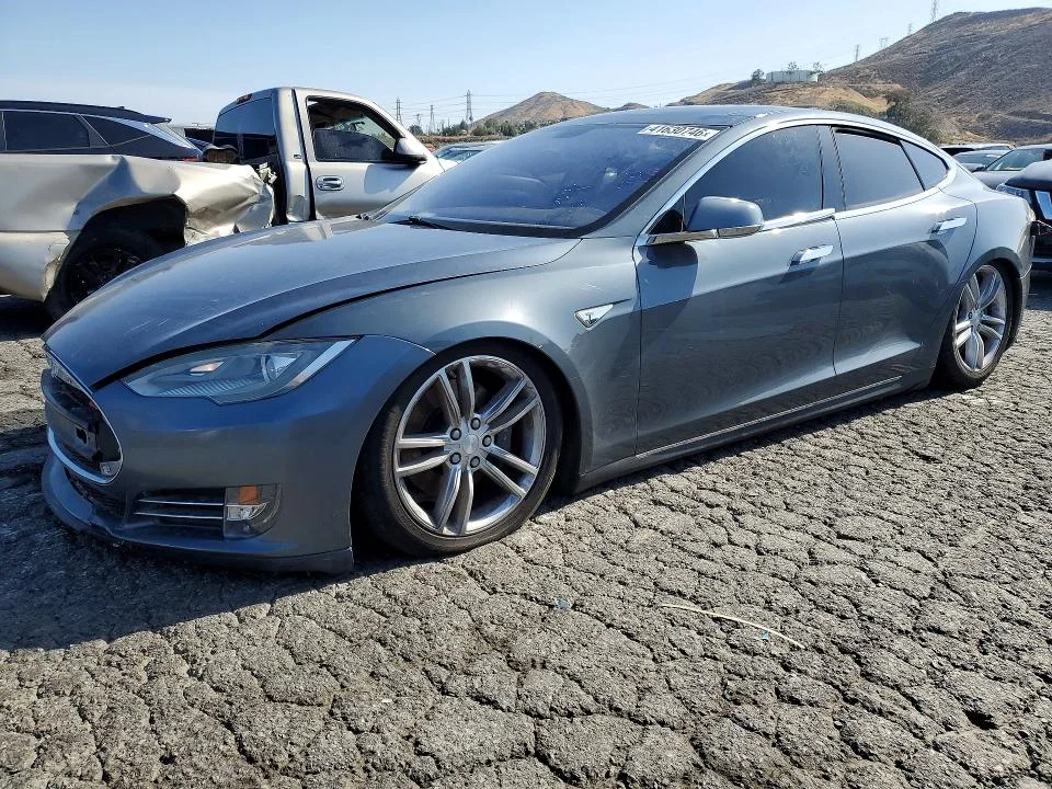 2012 Tesla Model S