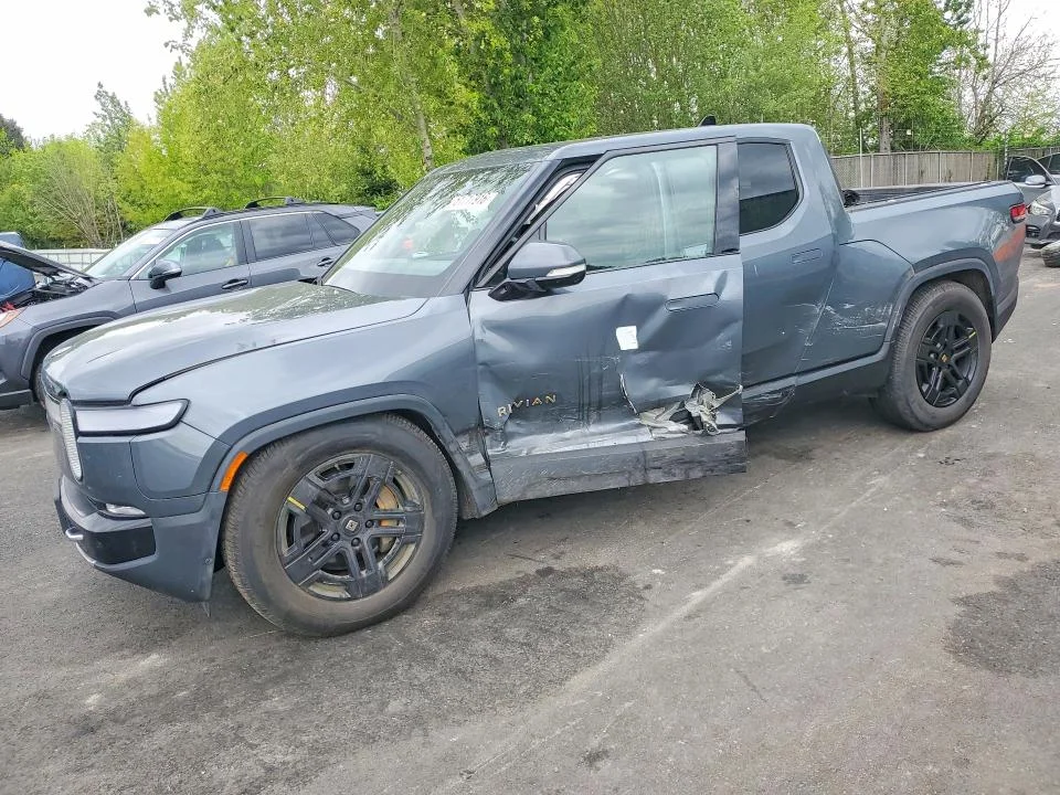 2022 Rivian R1T