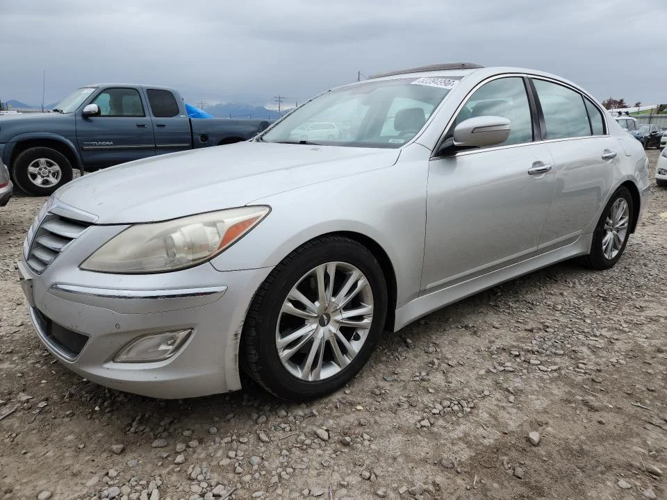 2013 Hyundai Genesis