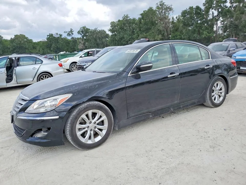 2013 Hyundai Genesis