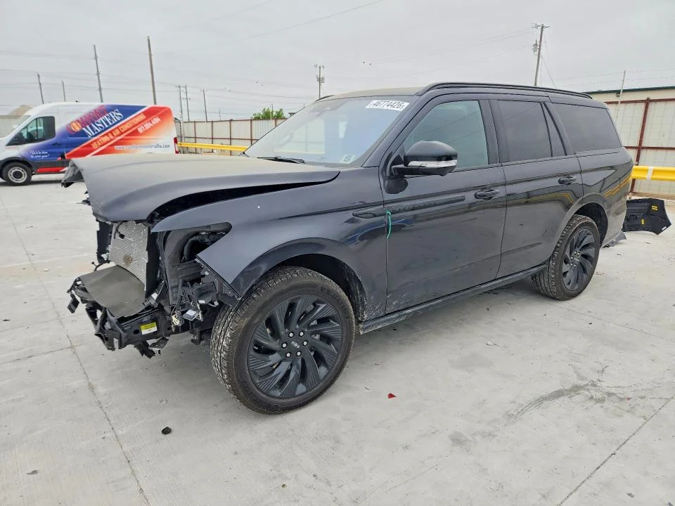 2025 Lincoln Navigator
