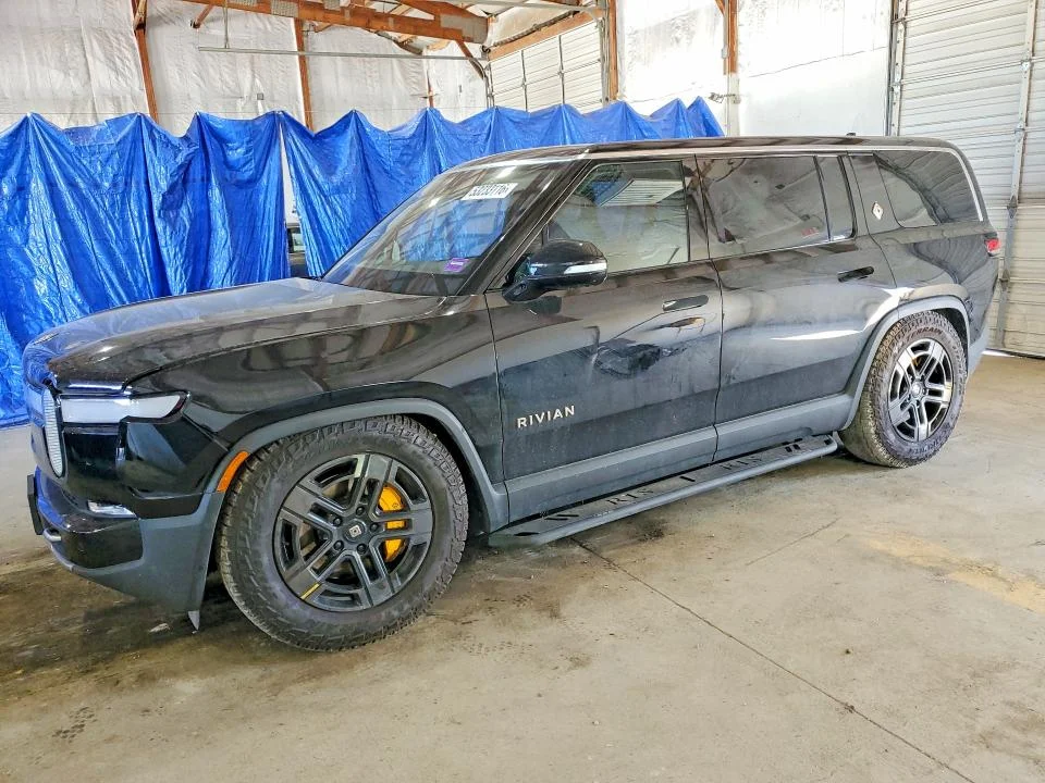 2023 Rivian R1S