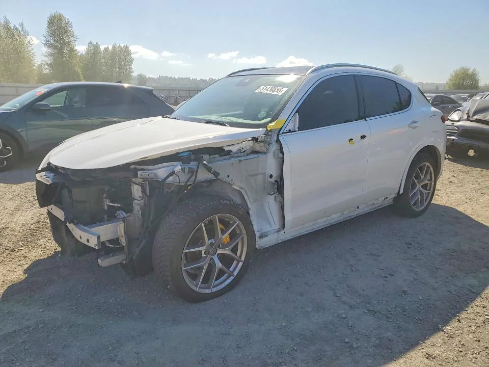 2021 Alfa Romeo Stelvio