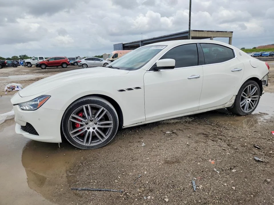 2016 Maserati Ghibli