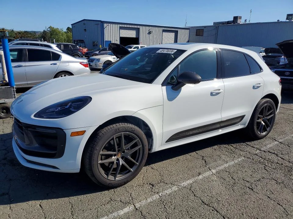2023 Porsche Macan