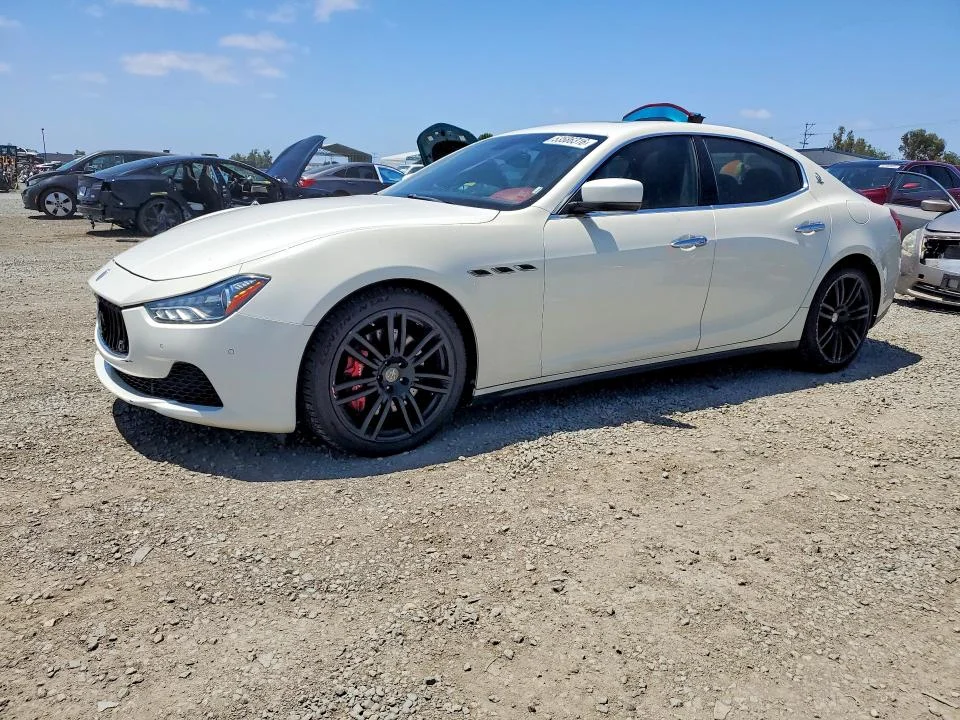 2015 Maserati Ghibli