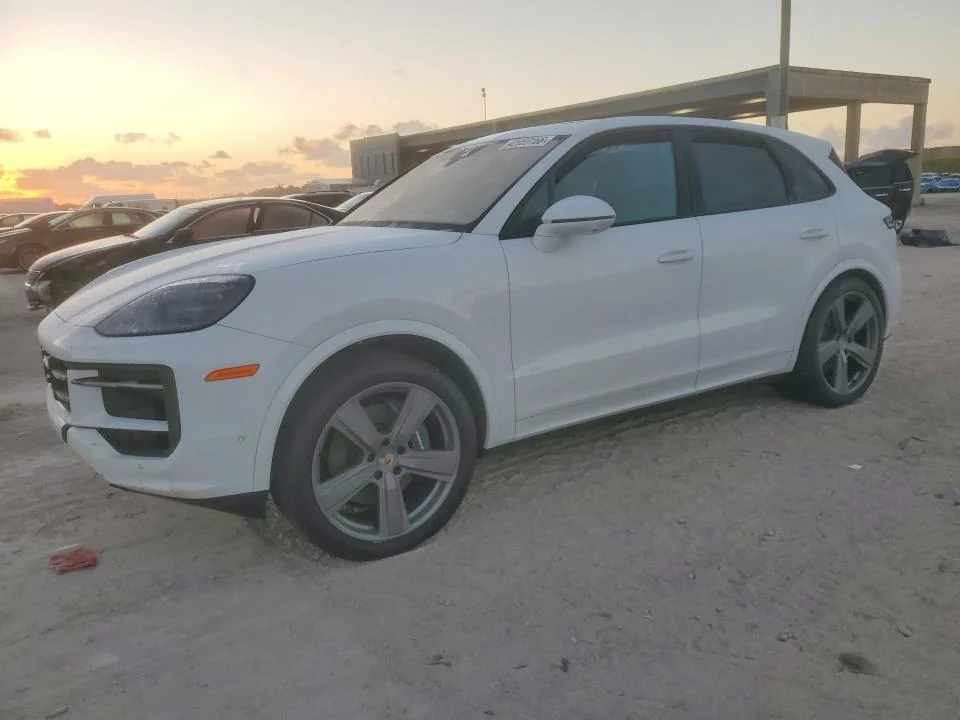 2024 Porsche Cayenne