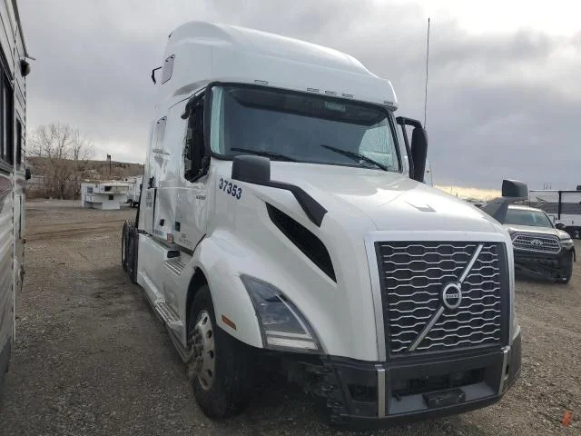 2023 Volvo Vnl