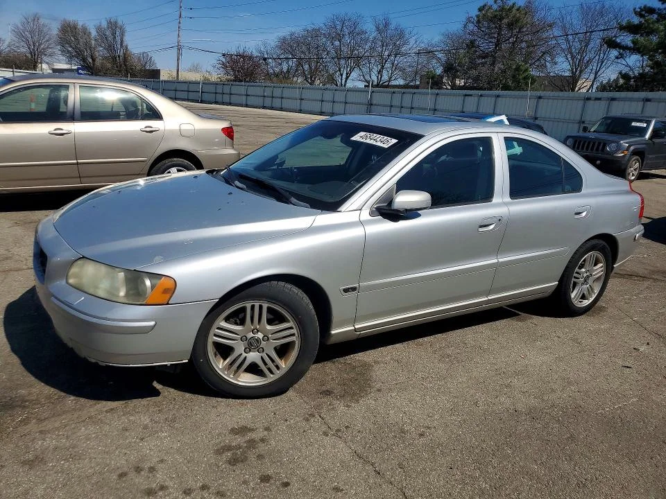 2005 Volvo S60