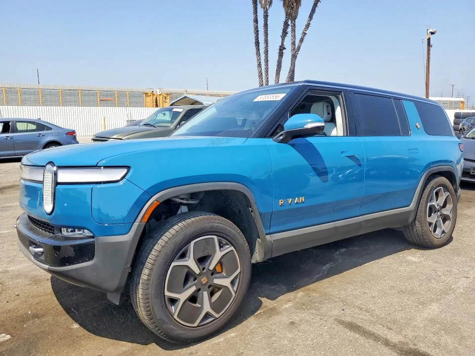 2026 Rivian R1S