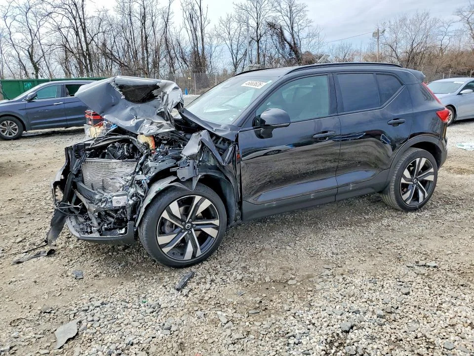 2023 Volvo Xc40