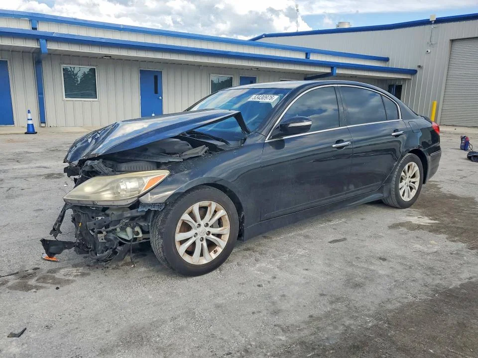 2013 Hyundai Genesis