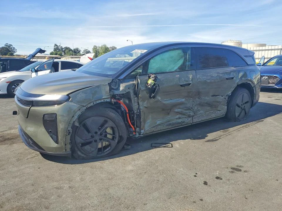 2026 Lucid Motors Gravity
