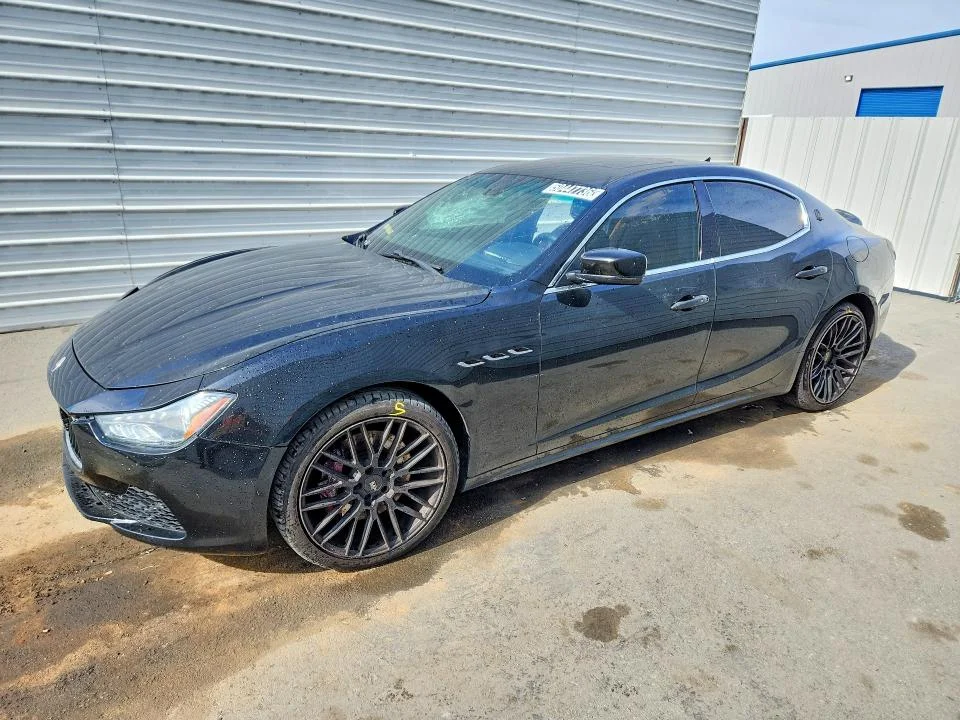 2016 Maserati Ghibli