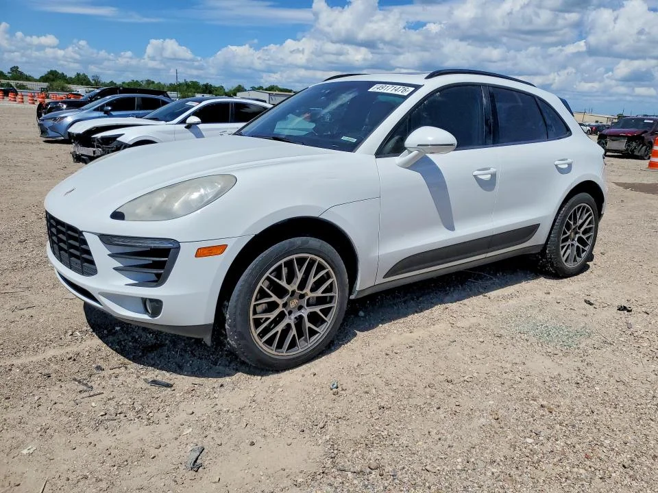 2015 Porsche Macan