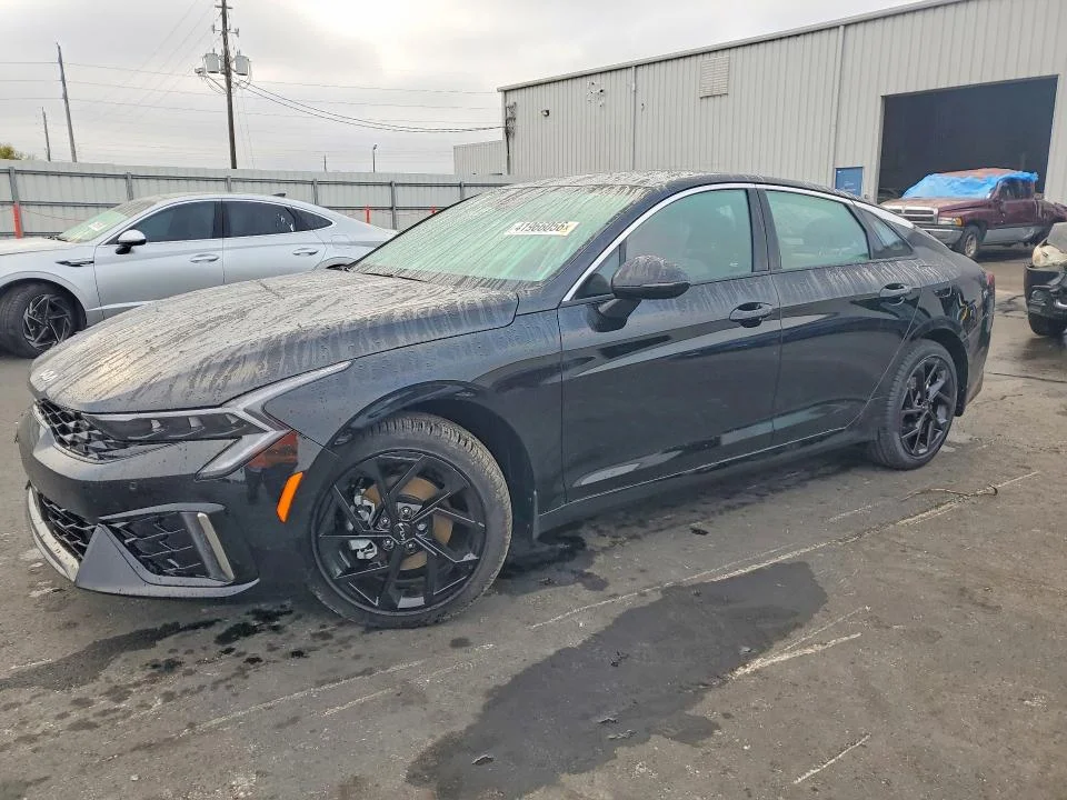 2026 Kia K5