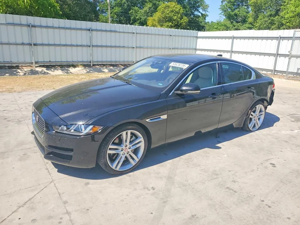 2018 Jaguar Xe