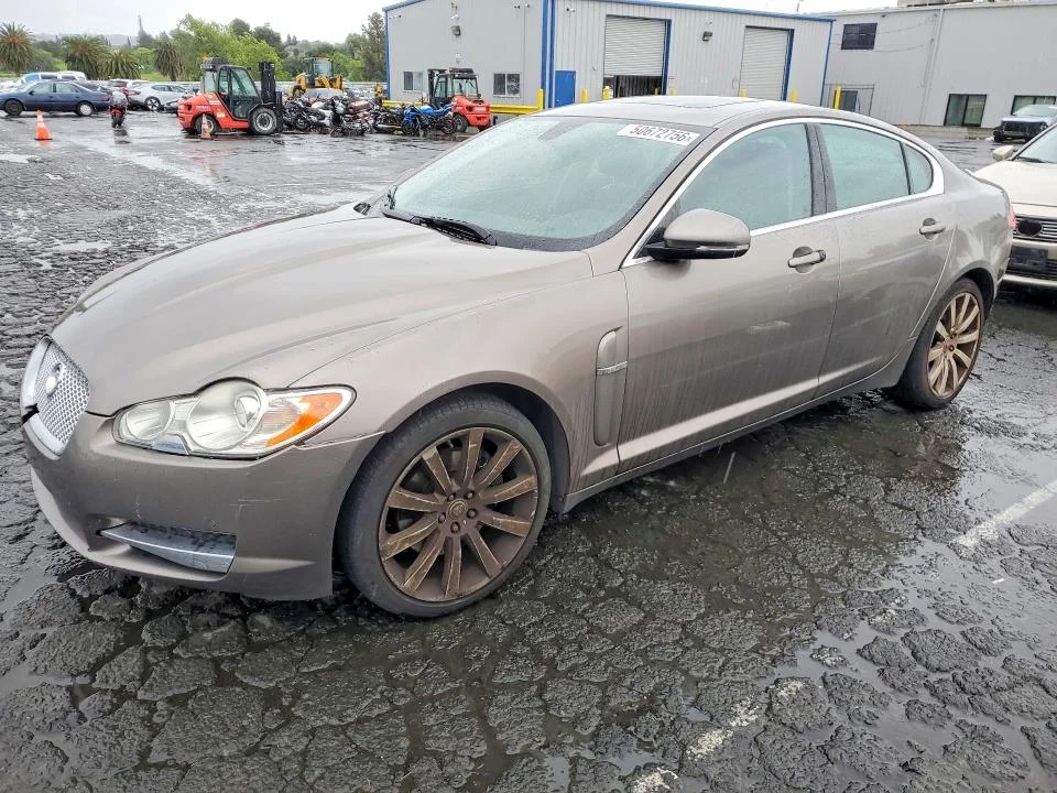 2010 Jaguar Xf
