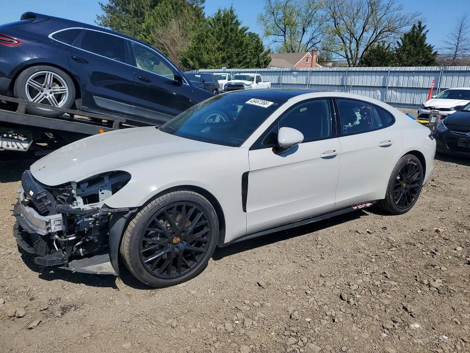 2018 Porsche Panamera