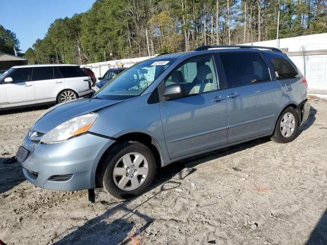 2010 Toyota Sienna