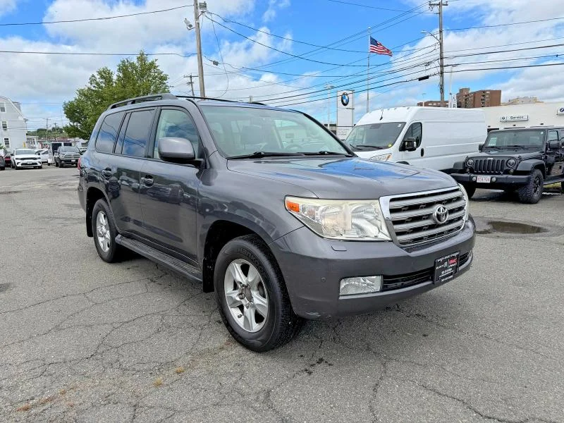 2011 Toyota Land Cruiser