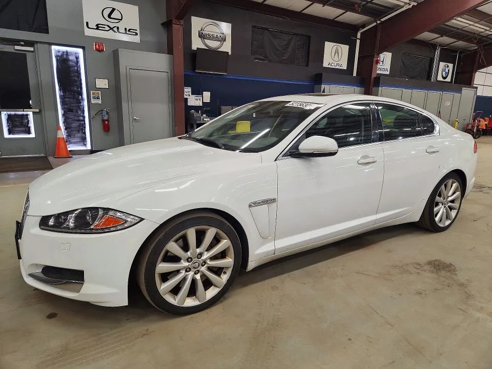 2013 Jaguar Xf