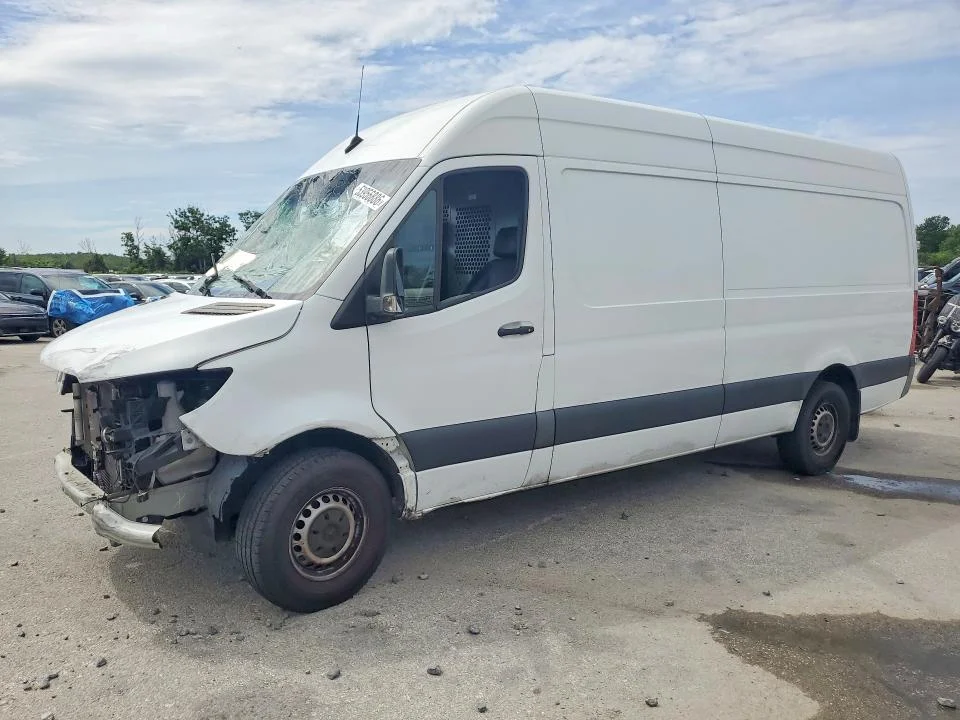 2022 Mercedes Benz Sprinter
