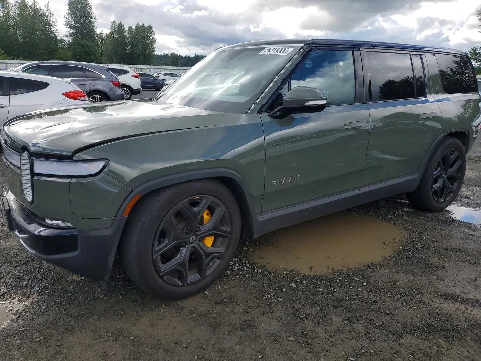 2023 Rivian R1S