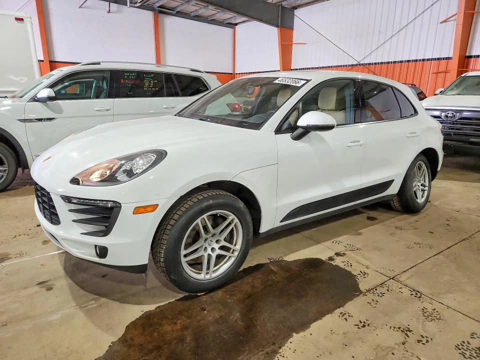 2017 Porsche Macan 4Dr Awd