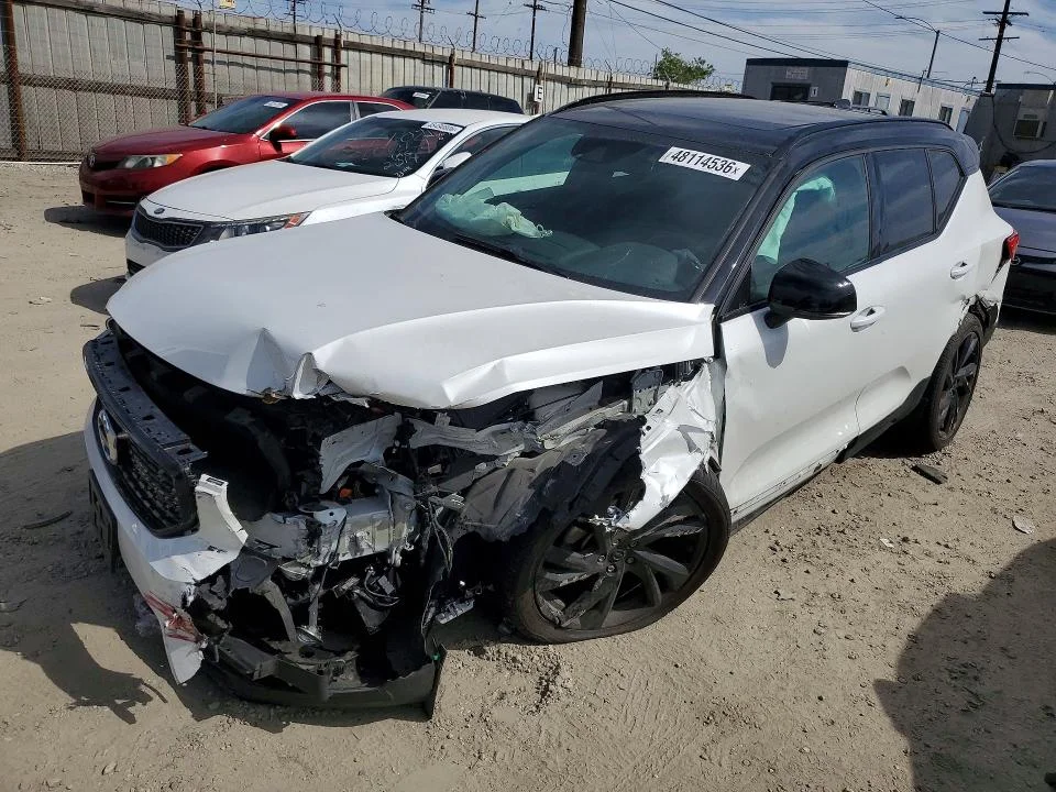 2019 Volvo Xc40