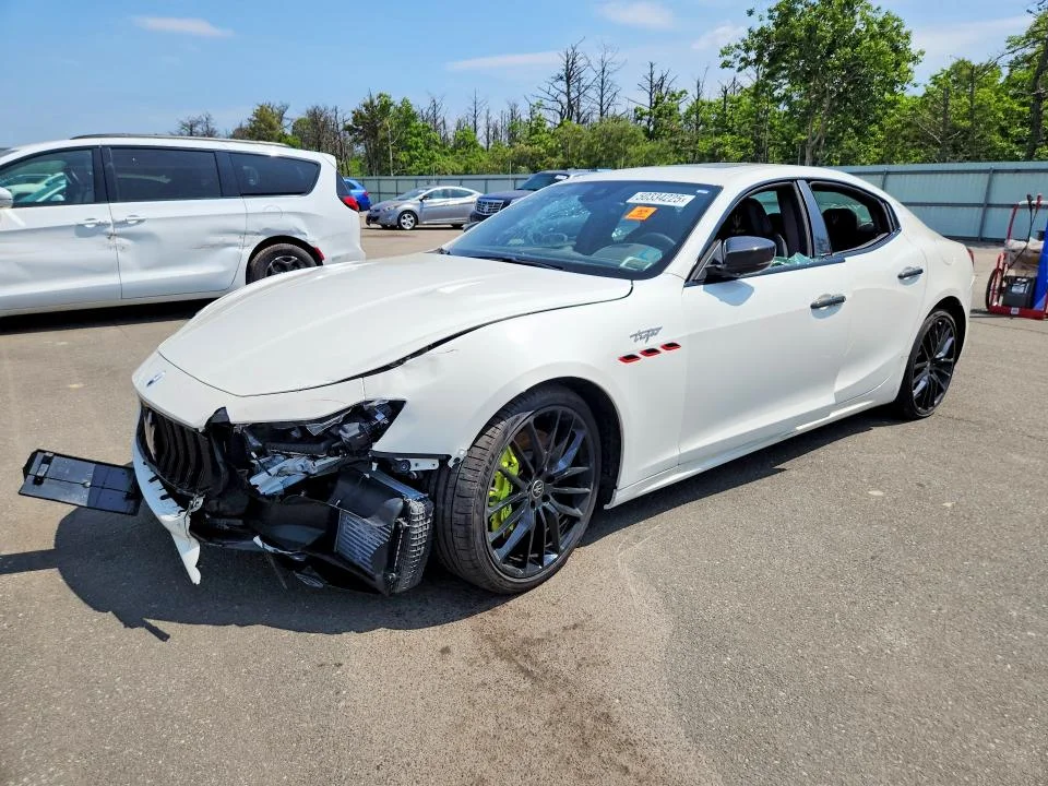 2023 Maserati Ghibli