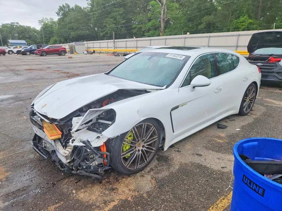 2015 Porsche Panamera