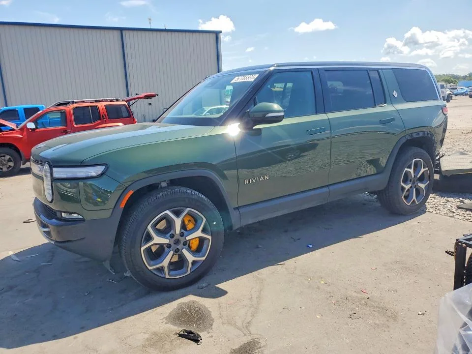 2023 Rivian R1S