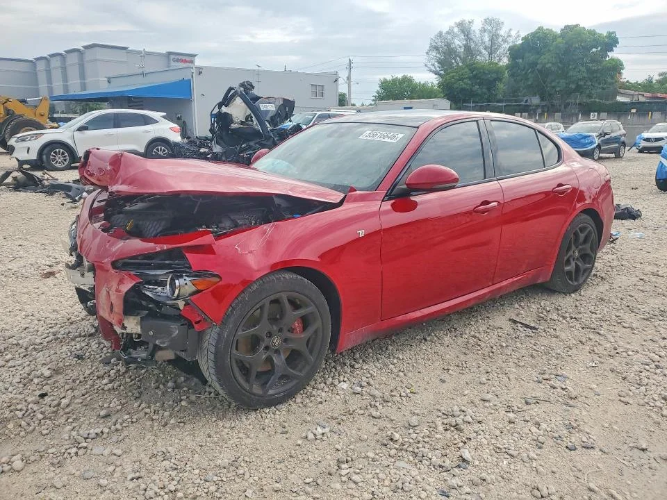 2022 Alfa Romeo Giulia