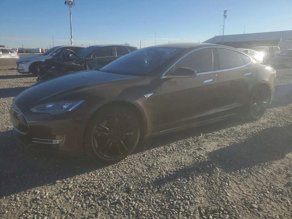 2014 Tesla Model S