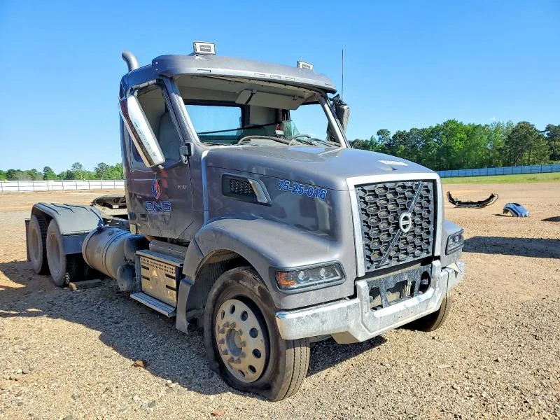 2025 Volvo Vhd