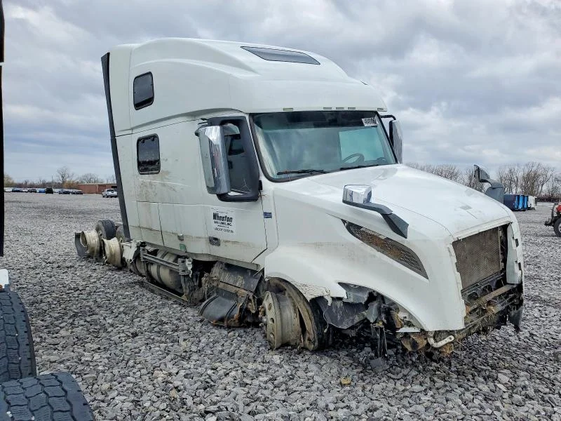 2020 Volvo Vnl