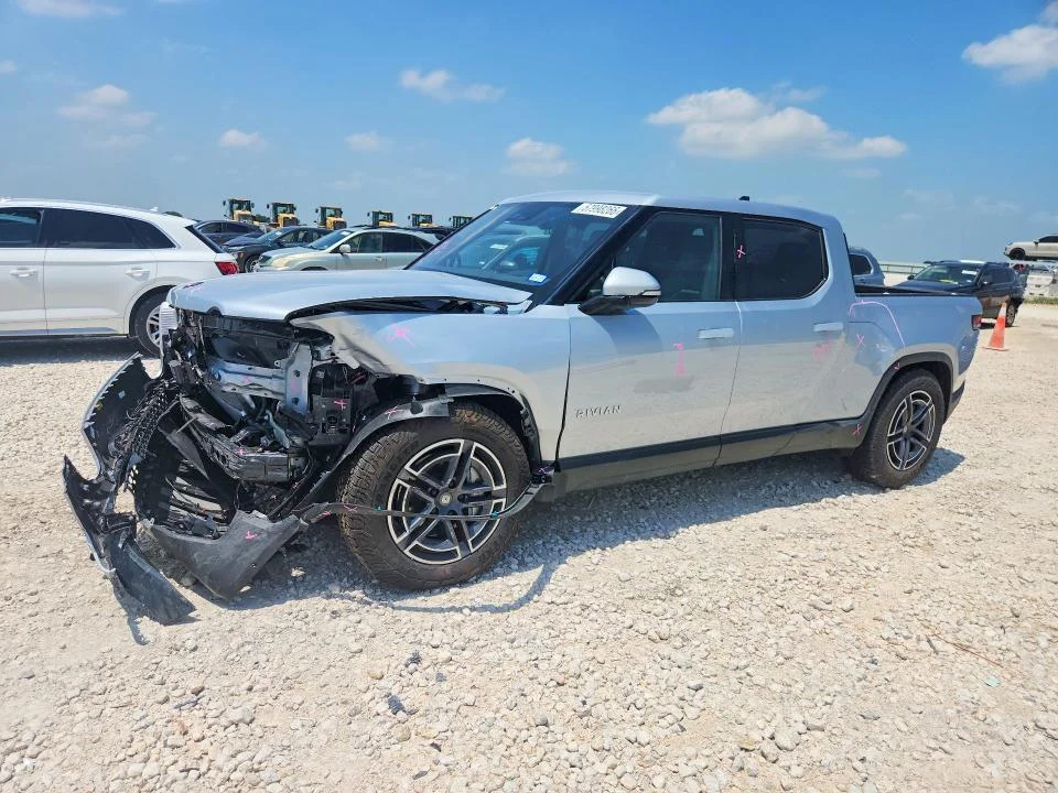 2026 Rivian R1T